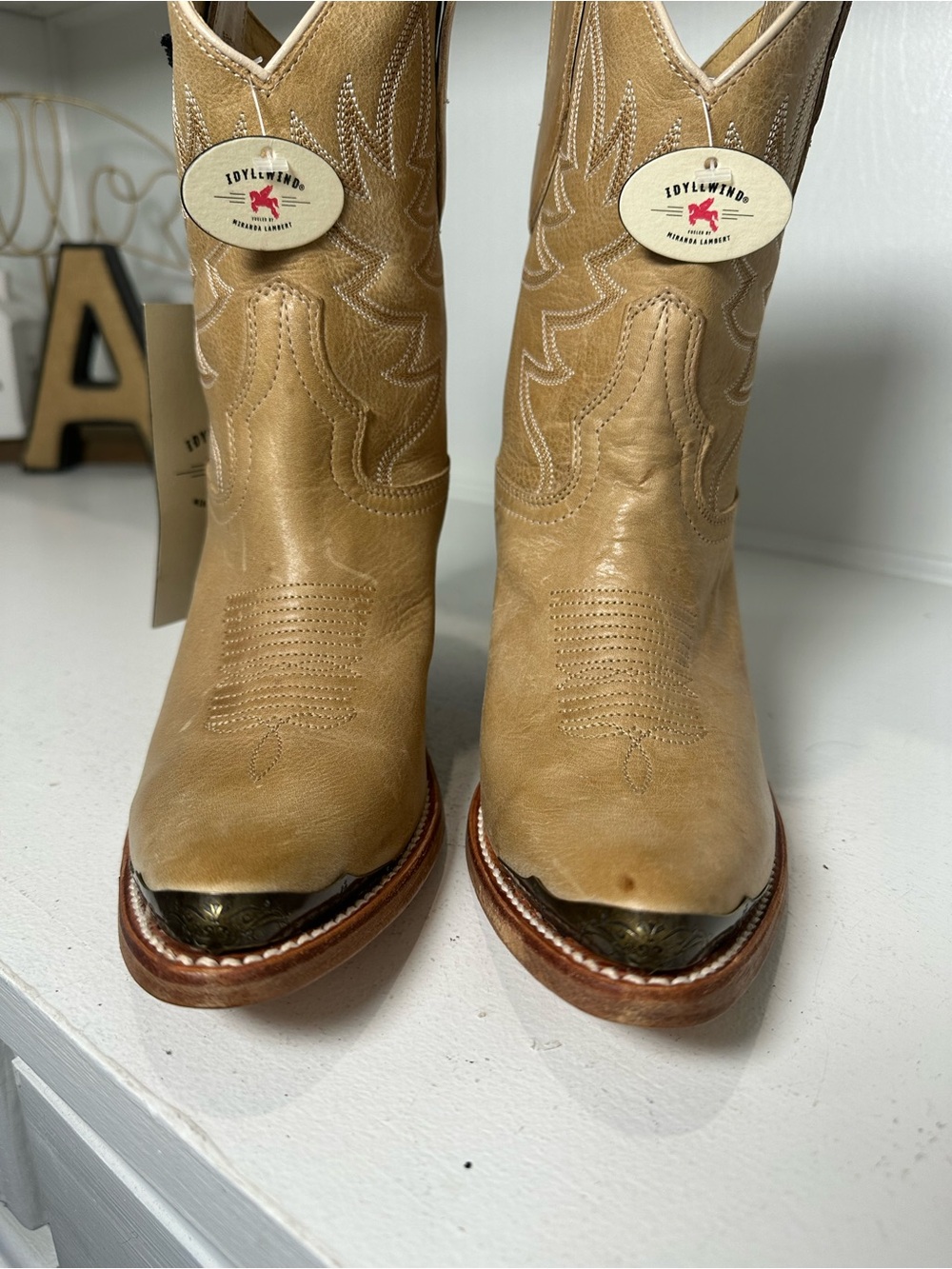 Idyllwind Cowboy Boots Womens 7 Tan Leather Western Ankle Boots NWT Snip Toe - Picture 3 of 9
